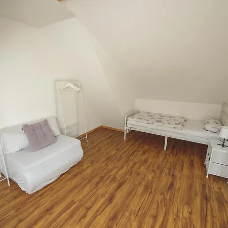 Frank Apartment *
